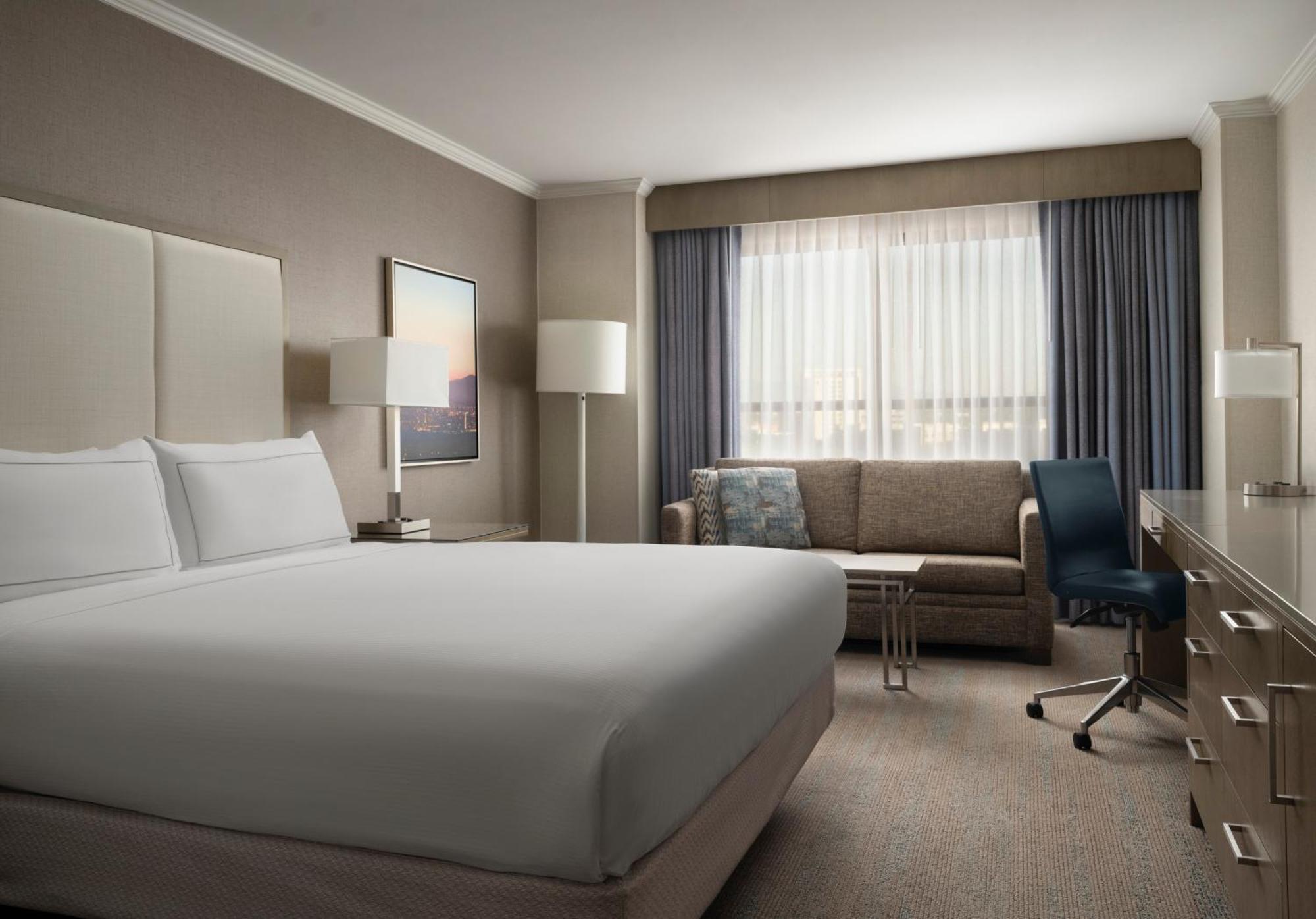 Doubletree By Hilton Irvine Spectrum Exteriér fotografie