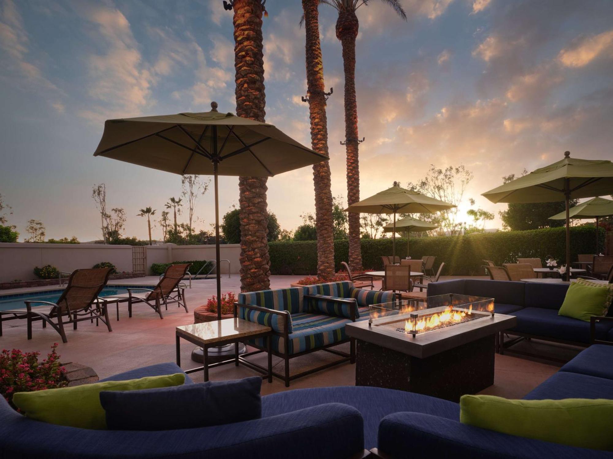 Doubletree By Hilton Irvine Spectrum Exteriér fotografie